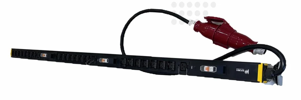 带断路器 PDU 类型